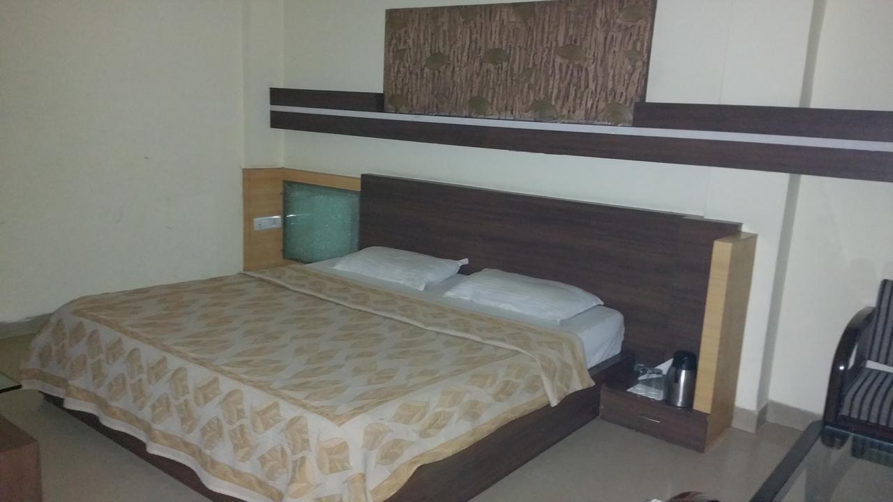 Hotel 9Th Planet Thanesar Экстерьер фото